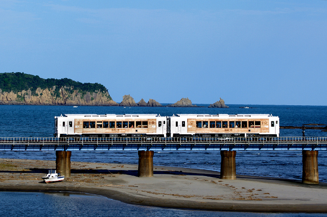 宮崎観光モデルコース電車の旅は海幸山幸で日南海岸列車旅 宮崎県観光のおすすめ穴場スポットナビ
